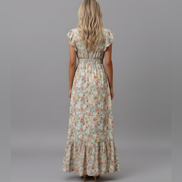 Floral Print Butterfly Sleeve Ruffle Hem Dress - Picture 3 of 7